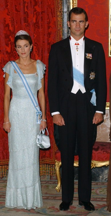 Queen Letizia Of Spain, 2004 - The Most Beautiful Royal Gowns Ever Worn - Livingly