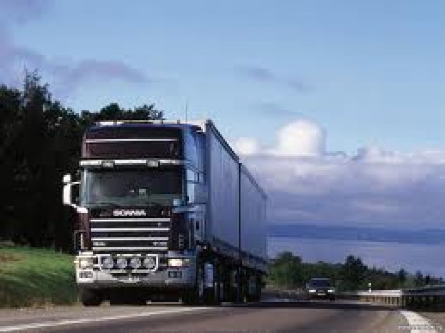 Transport cu camioane