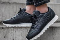 Adidasi Nike