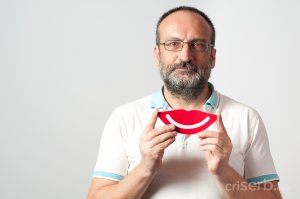 Despre Victor Kapra