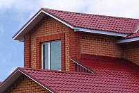 Tigla sau tabla? Care este cea mai buna soluție pentru acoperiș?