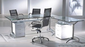 Mobilier sticla de la SecuritInternational.ro – eleganta si stil pentru locuinta ta