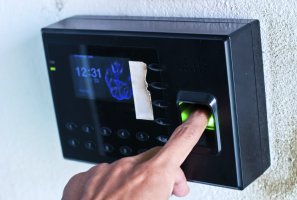 Helinick.ro - Sistem pontaj electronic – O investitie utila pentru toate societatile comerciale moderne