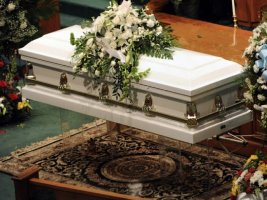 Angajarea unei firme de pompe funebre