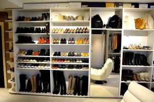 Cum sa-ti completezi dressingul cu incaltaminte de marca la preturi mici?