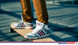 Barbatii, mari fani ai stilului sport in materie de incaltaminte