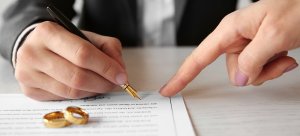 Ai nevoie de un notariat cu program sâmbătă în București? Află care este cel mai eficient birou notarial din capitală