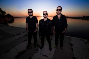 Grupul rock Loud Inc. debutează pe TV cu o piesă în germană