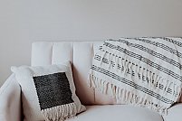 Cum să alegi o canapea confortabilă pentru utilizarea de zi cu zi