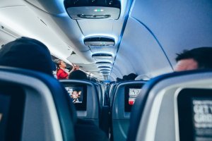 Perioada cand biletele de avion si cazarile sunt mai ieftine. Care sunt zilele in care trebuie sa eviti achizitionarea tichetelor de imbarcare?