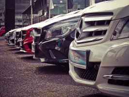Cum determini valoarea aproximativă a unui autoturism: Criterii esențiale de care să ții cont