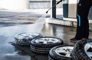 Depozitarea anvelopelor în extrasezon - tot ce trebuie să ştii despre protejarea cauciucurilor auto