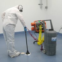 Servicii profesionale de dezinfectie: executie rapida, igienizare completa