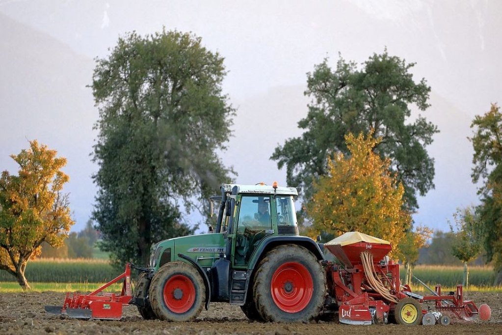 Îngrijirea utilajelor agricole: 5 reguli de bază