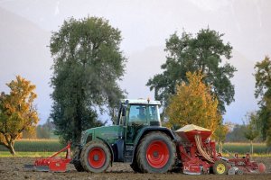 Îngrijirea utilajelor agricole: 5 reguli de bază