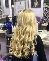 Spuneti No Yellow si scapati de reflexele galbene din parul blond