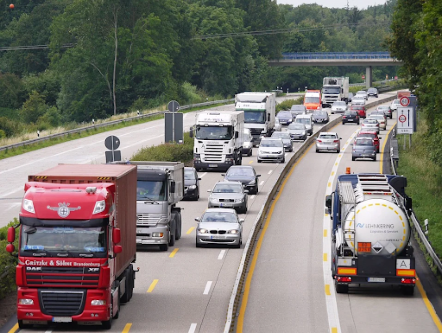 Noile tehnologii pe piața de camioane și vehicule comerciale