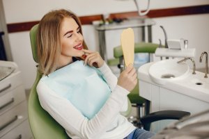 Aparatul dentar te ajuta sa obtii o dantura impecabila si un zambet perfect!