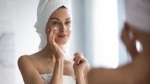 Hidratarea tenului: 5 sfaturi și recomandări