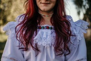 Ie tradițională - de la istorie până la ținutele moderne