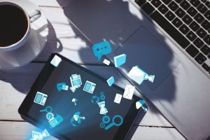 Criterii de selecție a furnizorului de servicii software: patru lucruri de care să ții cont