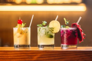 5 rețete de cocktail pe bază de lichior
