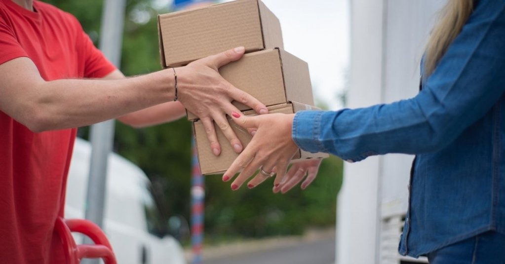 Sfaturi utile pentru transportul de colete în Europa