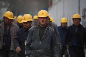De ce să alegi să lucrezi cu muncitori străini