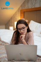 Cultura prevenției cu ochelari de protecție pentru calculator. Variante chic sunt la Lentiamo