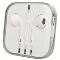 Ascultati muzica cu un sunet de calitate cu castile originale Apple de la Prestige GSM