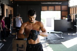 Cum să te echipezi corespunzător pentru antrenamentul de box