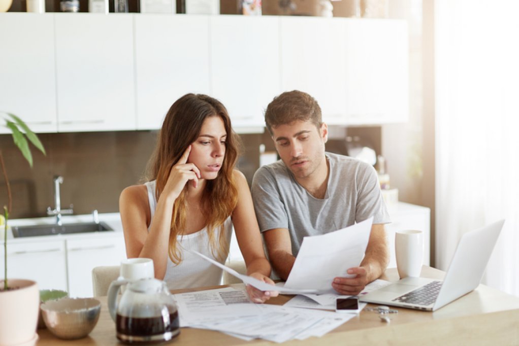 5 indicii care-ți arată ca furnizorul de energie nu ți se potrivește