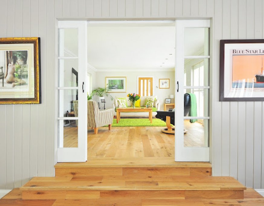 3 elemente esențiale într-un living modern - vezi care sunt acestea!