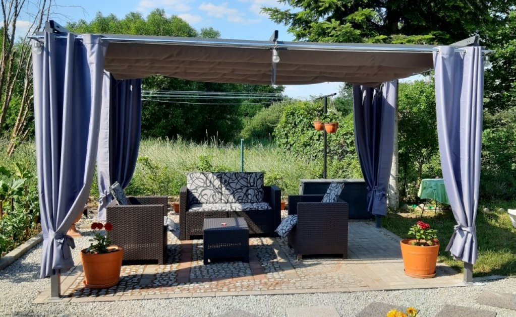 Pergola terasă - cea mai recentă tendință în design de grădină