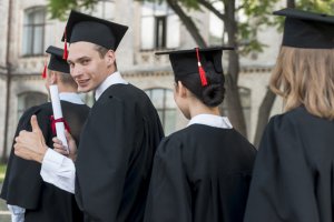 Cum te putem ajuta cu lucrarea de diploma?