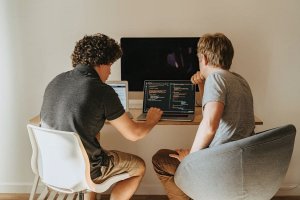 Invata programare de la A la Z, pentru o cariera solida in IT