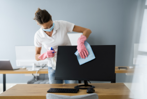 Servicii de curățenie complete în sediile birourilor dotate modern - ce este recomandat să știi?