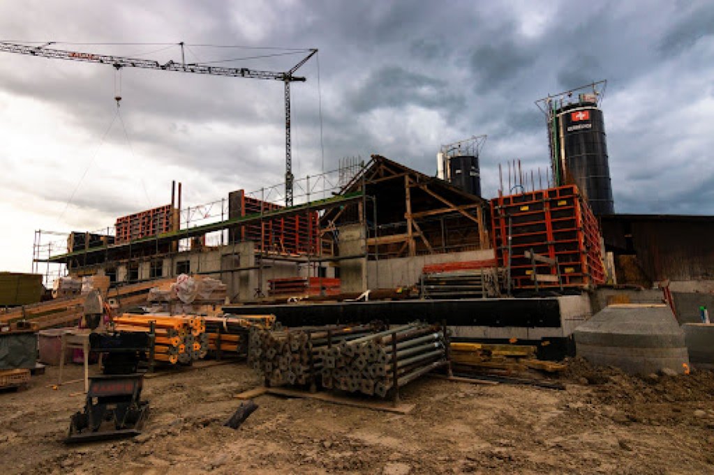 4 criterii în funcție de care să alegi materialele de construcții