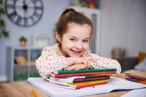 Manuale clasice sau manuale digitale: alege înțelept