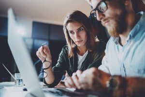 De ce managementul IT integrat este esențial pentru creșterea afacerii?