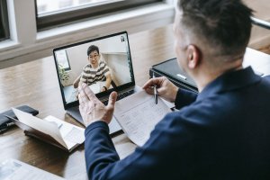 Cursuri de engleza online pentru copii: acces facil, invatare rapida si distractiva