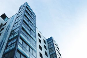 Vrei să-ți cumperi o locuință? Iată la ce ar trebui să fii atent
