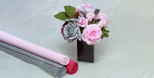 Hârtia creponată și vaze de flori: idei creative pentru decorarea spațiului