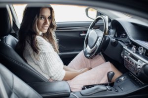 Tipuri de covorașe auto - cum alegi modelele potrivite pentru vară și iarnă?