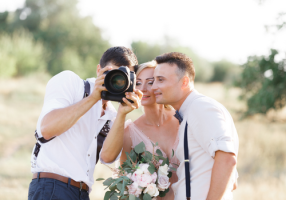 5 momente pe care fotograful tău trebuie să le imortalizeze la nuntă!