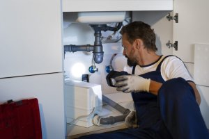Ghid de întreținere a instalațiilor sanitare pentru o baie funcțională pe termen lung