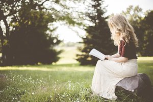 Glasul care a înfruntat o lume întreagă, o lectură care inspiră. O incursiune curajoasă în lupta pentru educație, libertate și demnitate