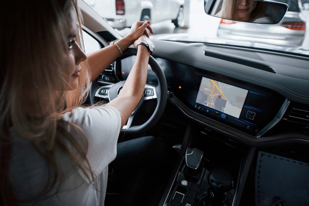 Navigații auto moderne, performanță, siguranță și eficiență pentru orice mașină