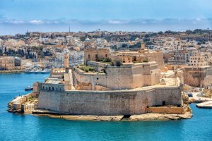 Cum să descoperi cultura locală din Malta: tradiții și gastronomie