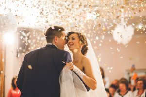 10 criterii esențiale de care să ții cont atunci când cauți locul ideal pentru o nuntă
